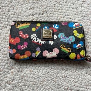 Dooney & Bourke ear hat wallet - used